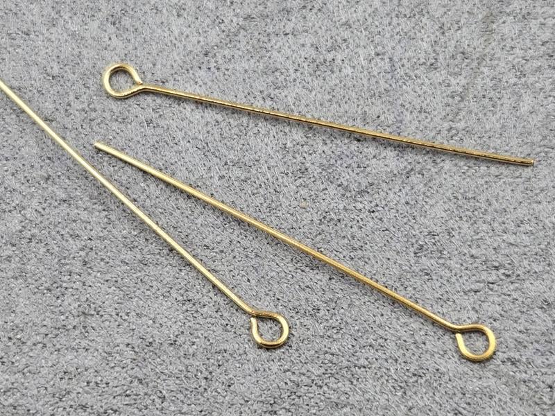 Гвоздики 0,6 мм з колєчком 3,3 мм довжина 4 см 10 шт колір лимон нержавіюча сталь