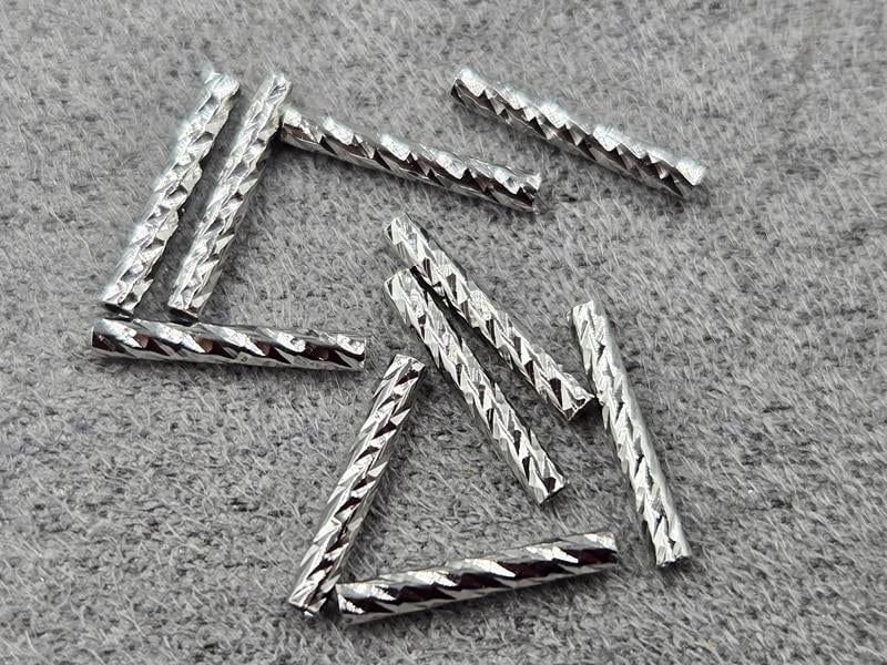 Трубочка 1,5*10 мм 10 шт колір сталь (гіпоалергений сплав)