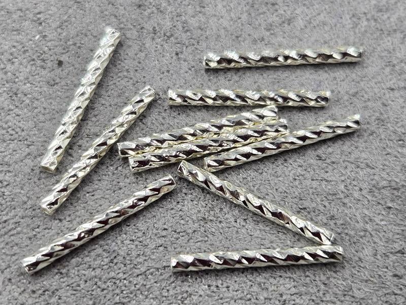 Трубочка 1,5*15 мм 10 шт колір срібло (гіпоалергений сплав)