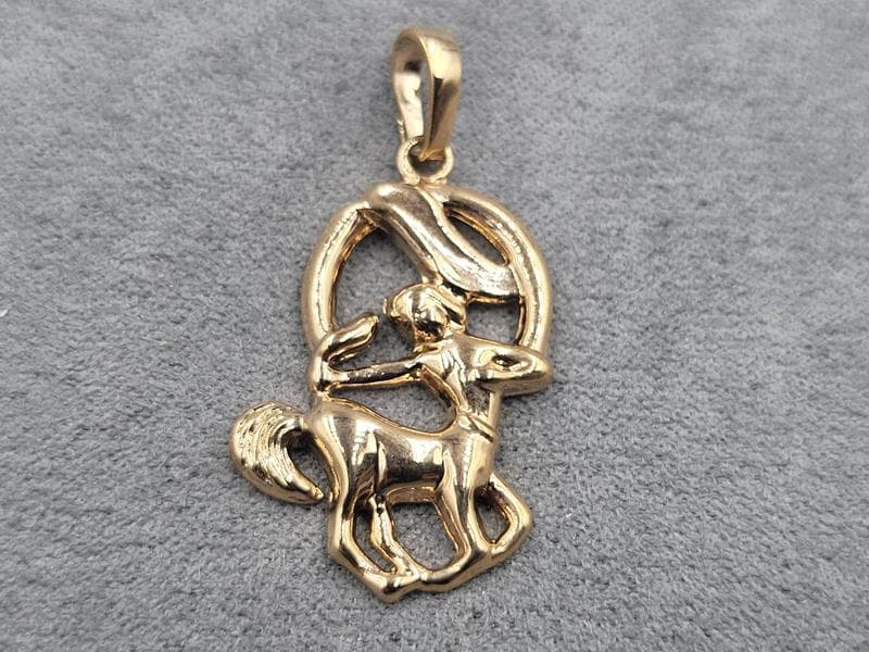 Кулон Xuping *стрілець* 17 мм в. 28 мм позолота 18к