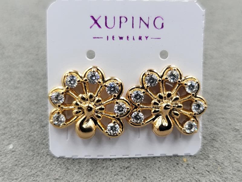 Гвоздики Xuping 12*13 мм позолота 18к