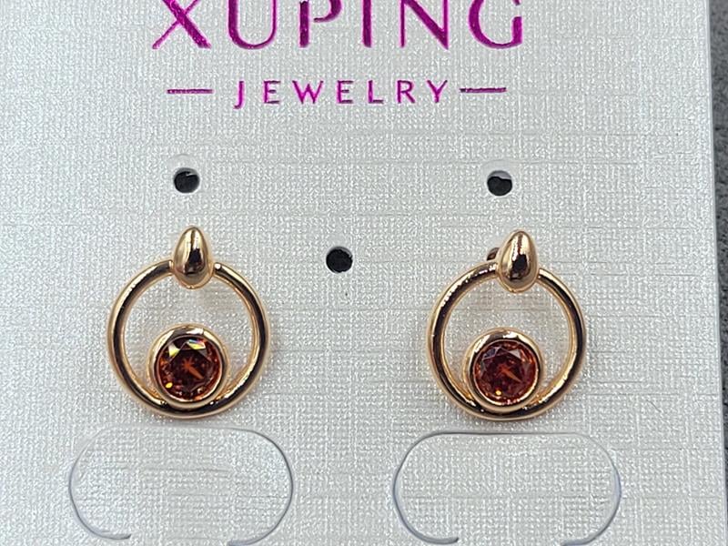 Гвоздики Xuping 10 мм з червоним стразом 5 мм колір 18к