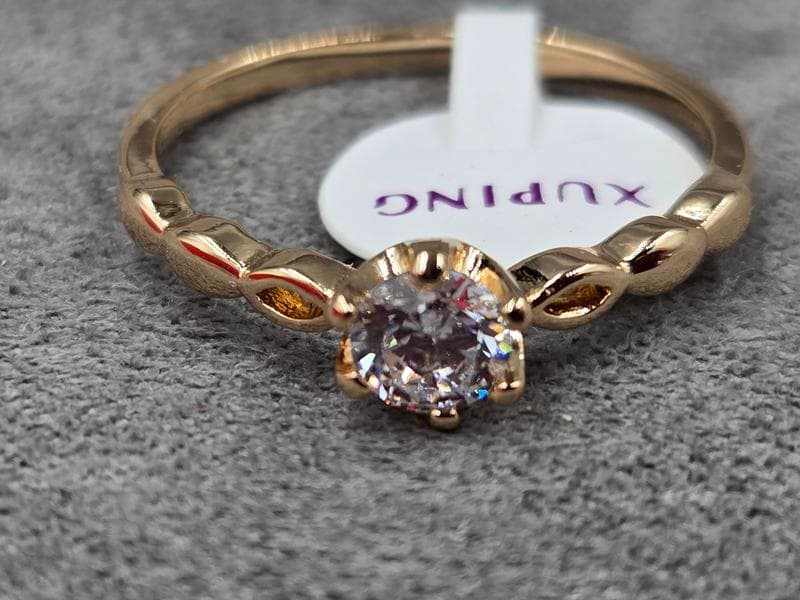 Каблучка Xuping 6 мм (19,20 розмір) колір 18к