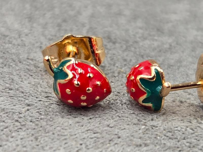 Гвоздики 6*8 мм Xuping колір 18к