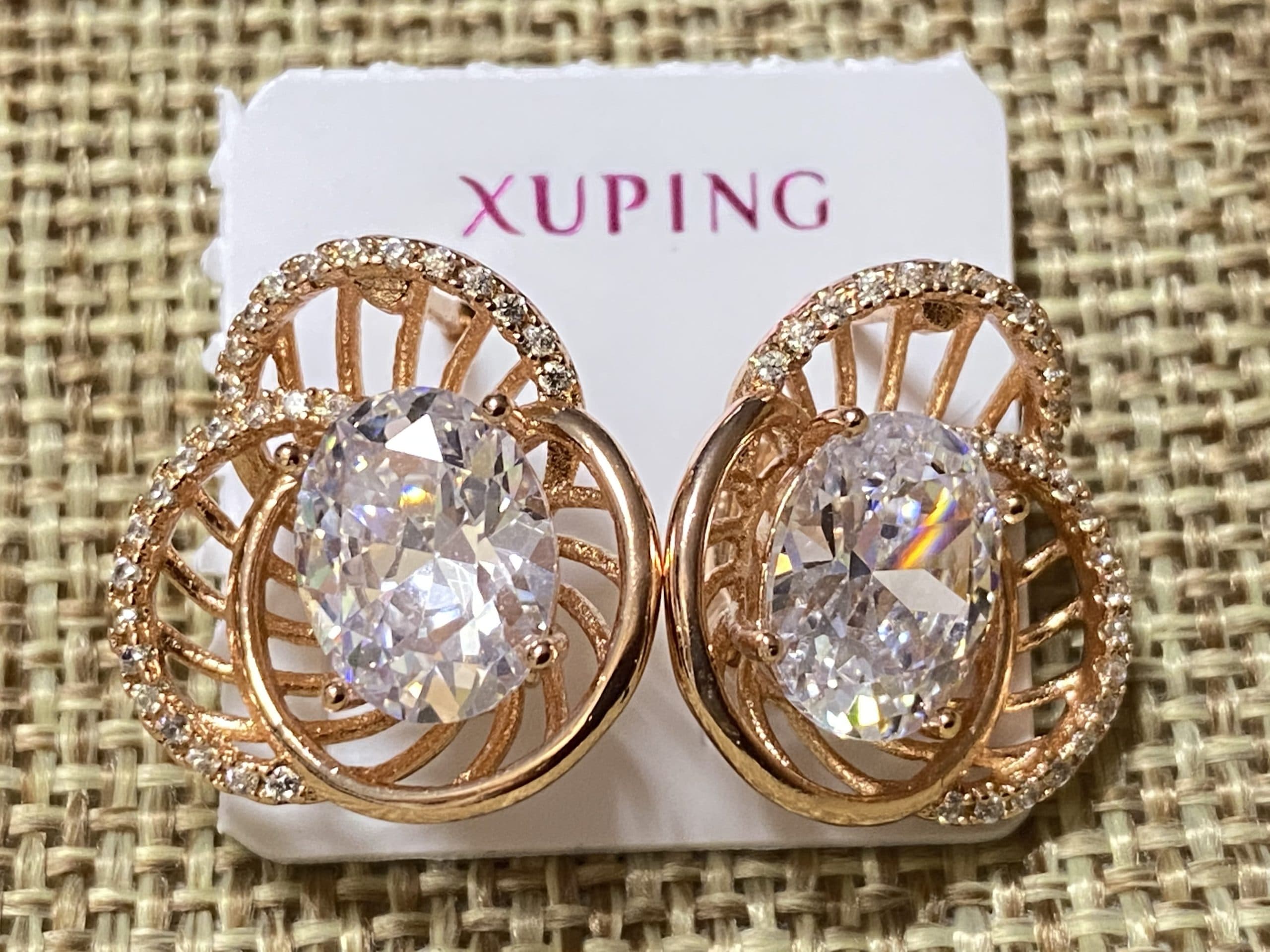 Сережки Xuping в. 17 мм ш. 17 мм червоний колір английский замок