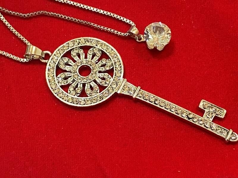 Кулон 2-ой 60 см+70 см цвет серебро