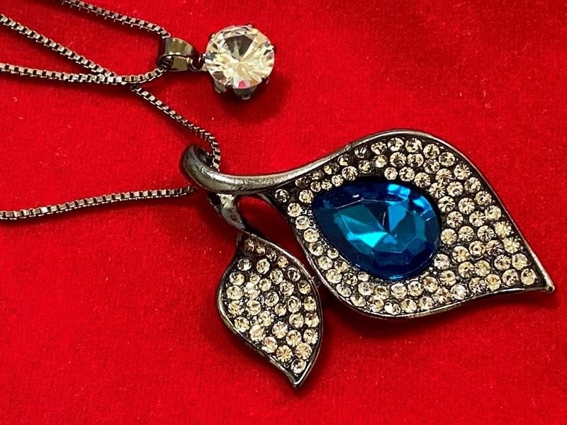 Кулон 2-ой 60 см+70 см цвет черный